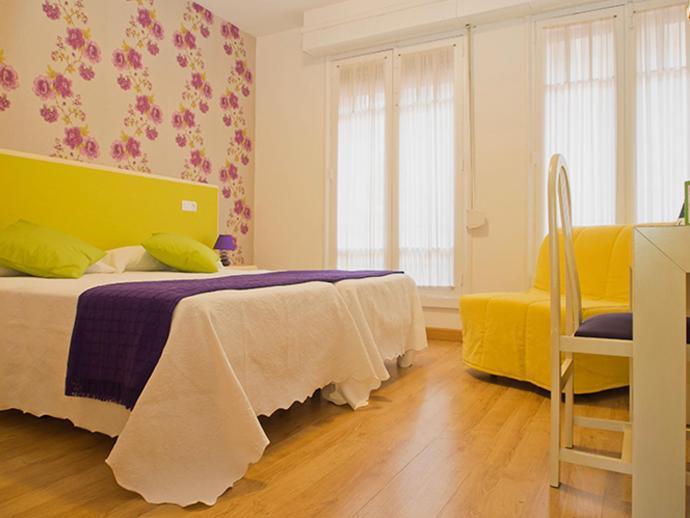 Balenax Pension Gijon Exterior photo